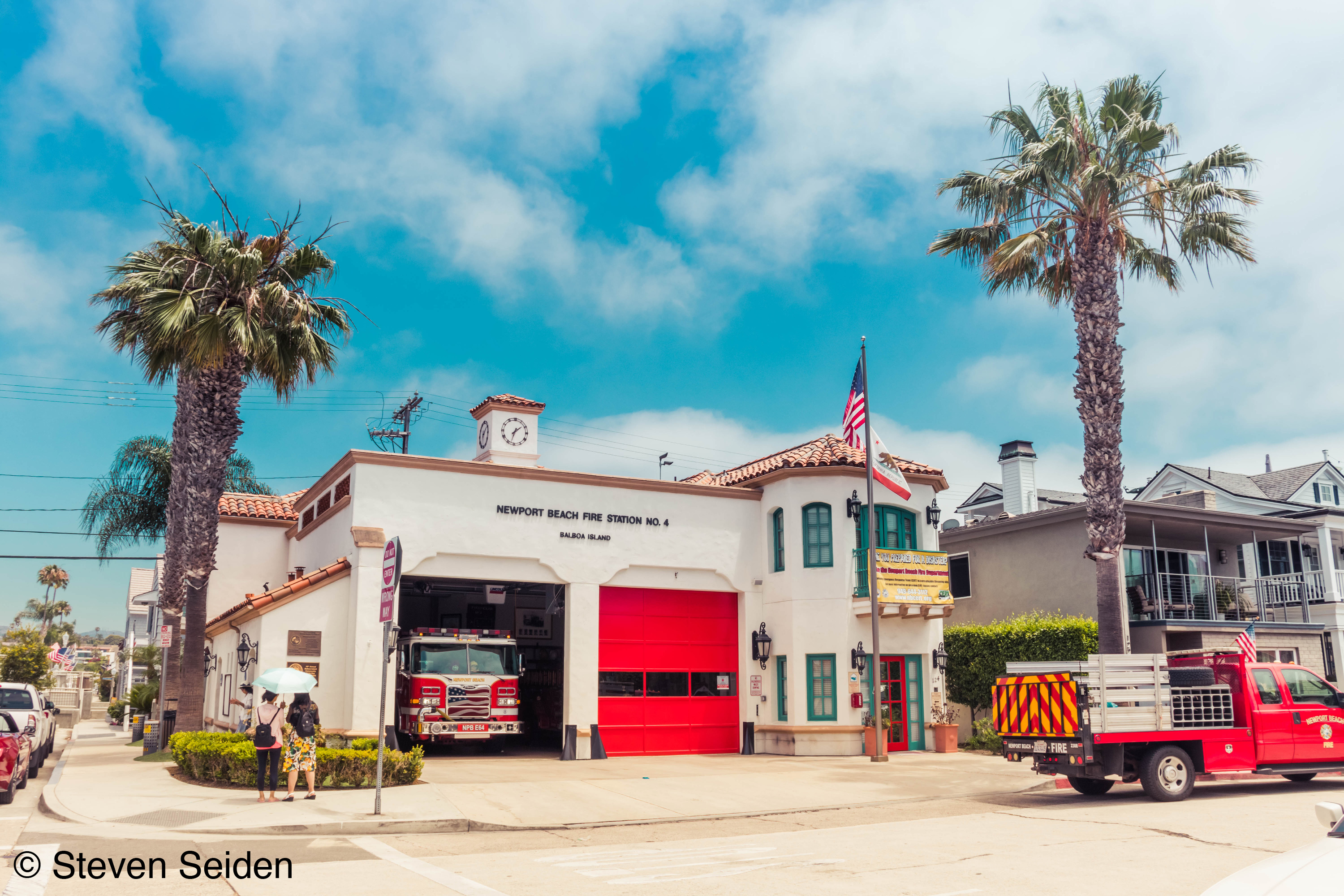 A picture of a firehouse.
